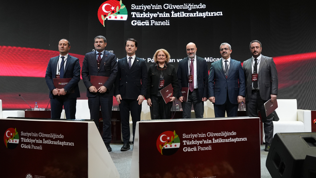 Ankara'da "Türkiye'nin Güvenlik Politikaları ve Terörle Mücadele" paneli düzenlendi