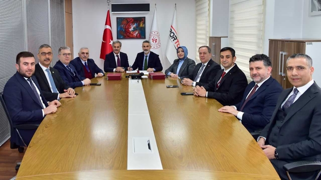 Sapanca, Erenler, Adapazarı ve Kaynarca'ya tam donanımlı spor salonu yapılacak