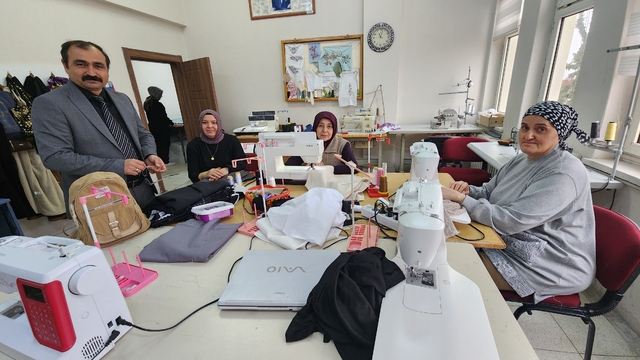 Suluova Halk Eğitim Merkezinden 2024'te 5 bin kursiyer faydalandı