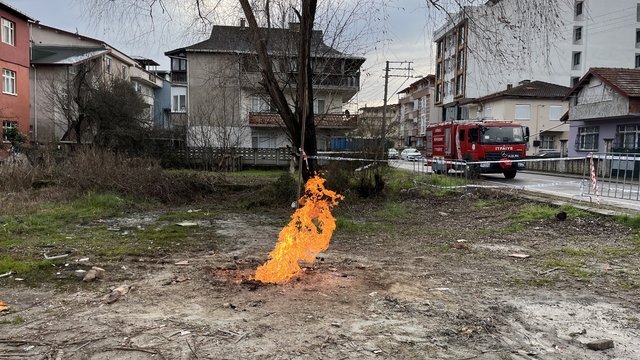 Sondaj sırasında çıkan yangın yaklaşık 3 gündür sürüyor