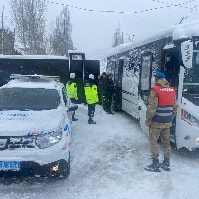 Tunceli'de kar nedeniyle eğitime 1 gün ara verildi (3)