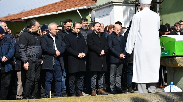 AK Parti Çanakkale Merkez İlçe Başkanı Barış'ın babasının cenazesi defnedildi