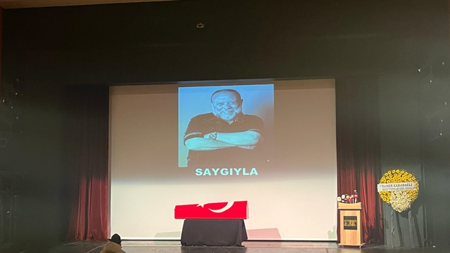 Oyuncu Emin Gümüşkaya, Bursa'da toprağa verildi