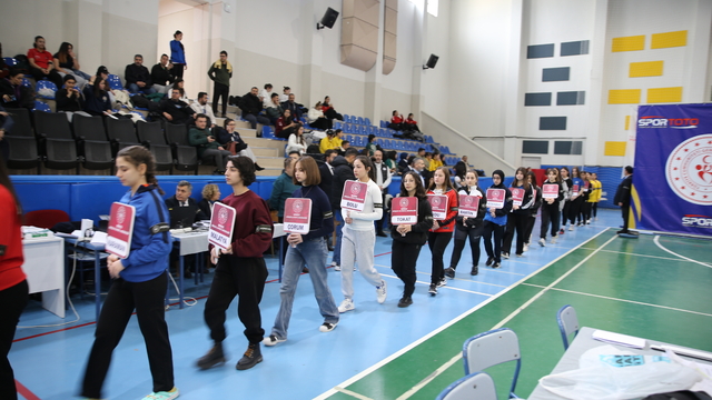 Okul Sporları Genç Kızlar Halter Türkiye Şampiyonası'nın açılış töreni yapıldı