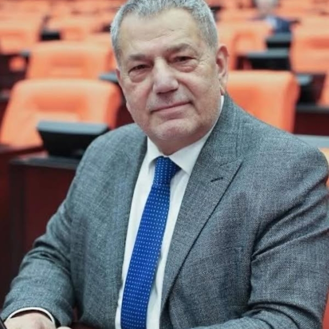 CHP Rize Milletvekili Tahsin Ocaklı, kazada yaralandı