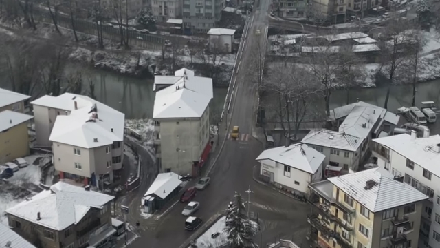 Bartın'da kar yağışı nedeniyle 12 köy yolu ulaşıma kapandı (2)