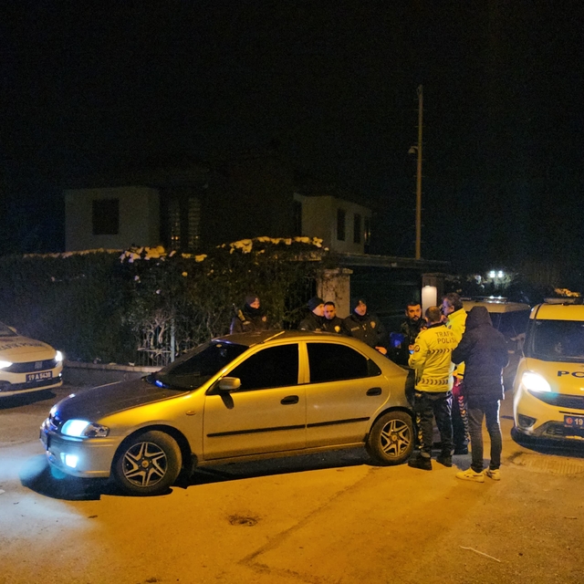 Çorum'da polisin "dur" ihtarına uymayan sürücü kovalamaca sonucu yakalandı