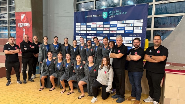 İzmir'in gururları sutopunda Avrupa'da duble peşinde