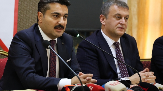 Sivas Milli Eğitim Müdürü Fatih Erdoğan, basın mensuplarıyla buluştu