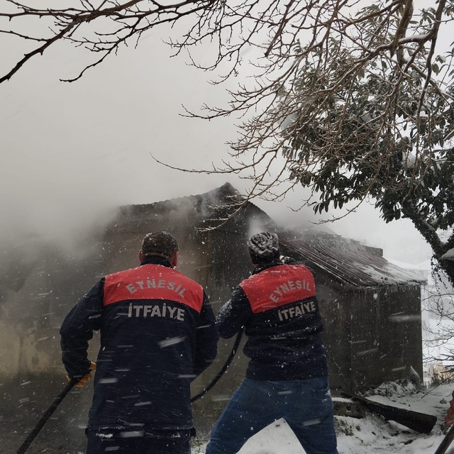 Giresun'da evde çıkan yangında 1 kişi öldü