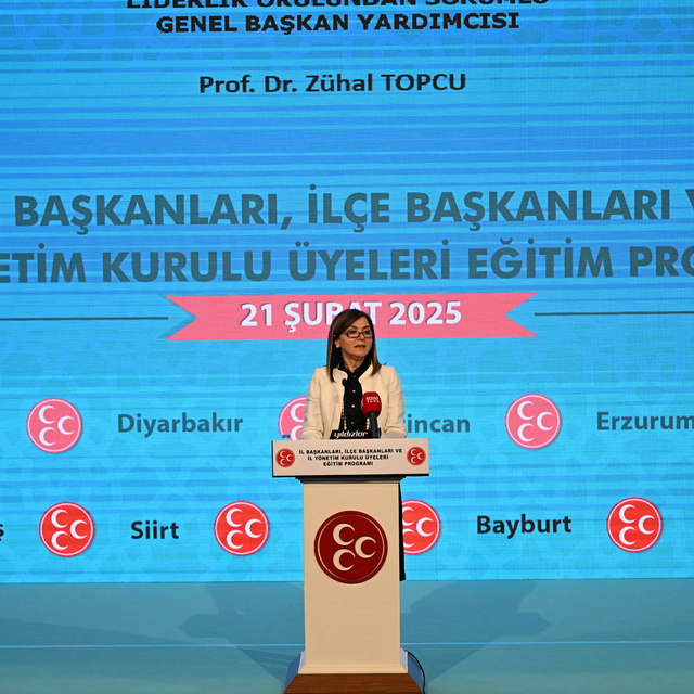 MHP'nin "İl Başkanları, İlçe Başkanları ve İl Yönetim Kurulu Üyeleri Eğitim...