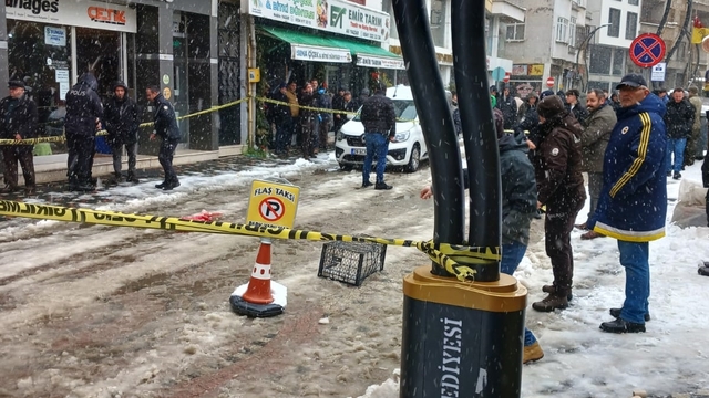 Giresun'da bir zanlı tartıştığı husumetlisini silahla vurup yaraladı