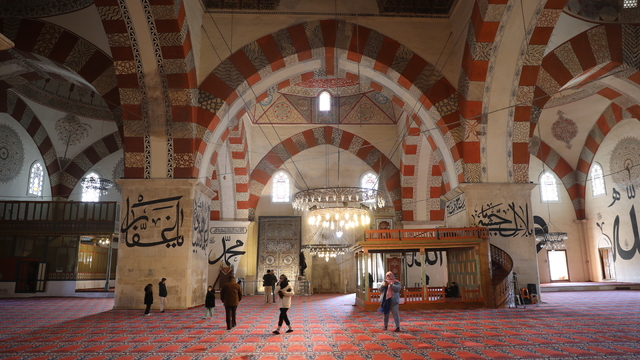 Edirne'de camiler ramazanda gül kokacak