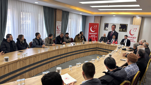 Saadet Partisi Grup Başkanvekili Kaya, Mardin'de toplantıya katıldı
