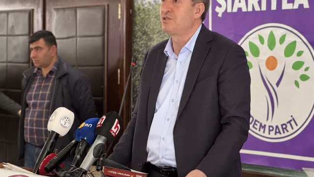 DEM Parti Eş Genel Başkanı Bakırhan, Tunceli'de partisinin kongresine katıldı