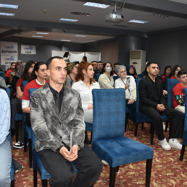 Eskişehir'de LÖSEV tarafından "Gençlik ve Çocuk Kolları Kucaklaşması Progra...