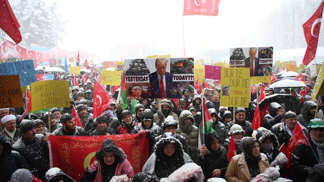 Sakarya'da Gazze'ye destek mitingi düzenlendi