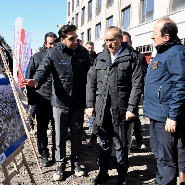 AFAD Başkanı Ali Hamza Pehlivan, Malatya'da incelemelerde bulundu