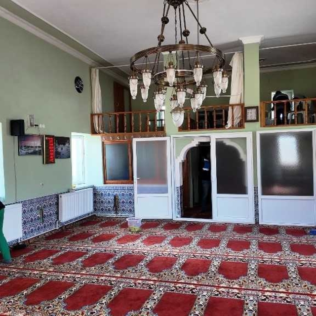 Tekirdağ'da camilerde ramazan öncesi temizlik yapıldı