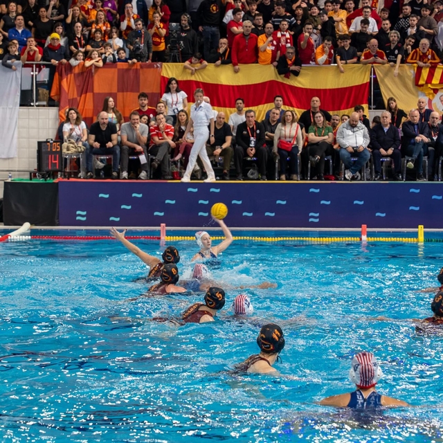 Su topunda Avrupa'nın en büyüğü yine İzmir Büyükşehir Belediyespor