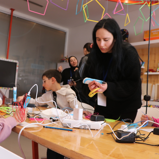 Erzurum'da "Kış Bilim Festivali" teknoloji atölye etkinlikleriyle başladı