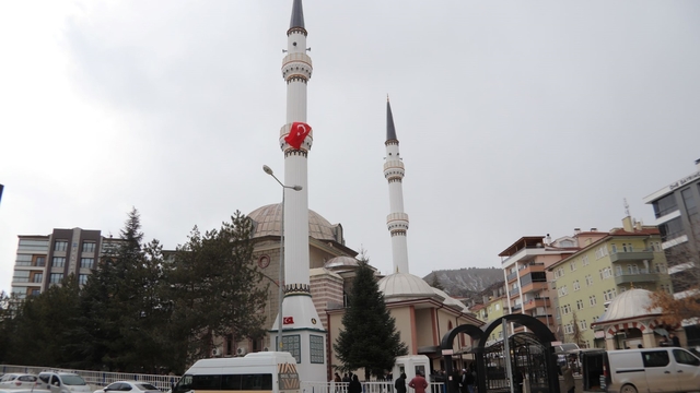 Çankırı'da otelin bacasında çıkan yangın söndürüldü
