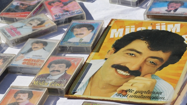 İzmir'de hayranları Müslüm Gürses'i andı