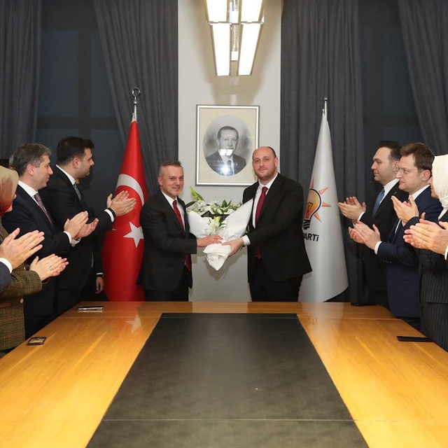 AK Parti Teşkilat Başkanı Kandemir, görevini Büyükgümüş'e devretti