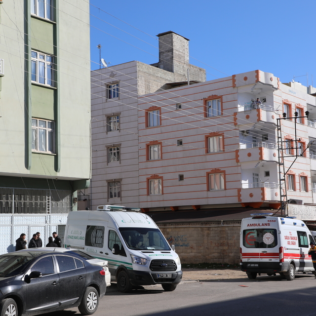 Gaziantep'te bir kişi tartıştığı eski karısını bıçakla öldürdü