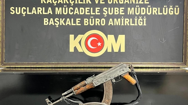 Van'da kaçakçılık operasyonlarında 10 şüpheli hakkında işlem yapıldı