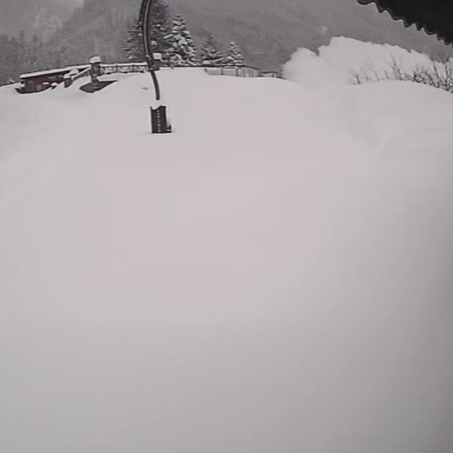 Ayder Yaylası'nda çığ düştü; o anlar kamerada