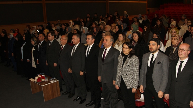 Erzurum'da "Anneler İçin Madde Bağımlılığı Eğitimi" düzenlendi