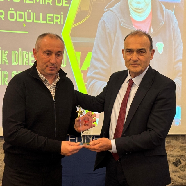 9. TSYD Ege'de Yılın Spor Ödülleri sahiplerine verildi