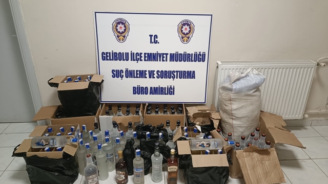 Çanakkale'de sahte alkol operasyonunda 2 şüpheli yakalandı