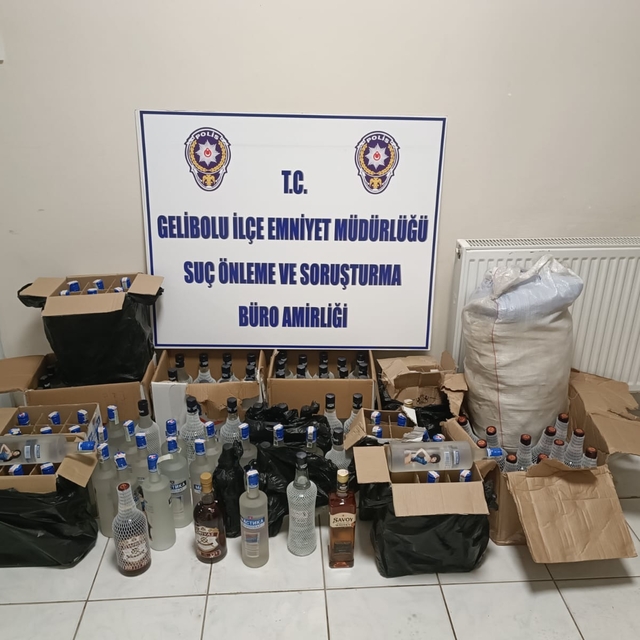 Çanakkale'de sahte alkol operasyonunda 2 şüpheli yakalandı