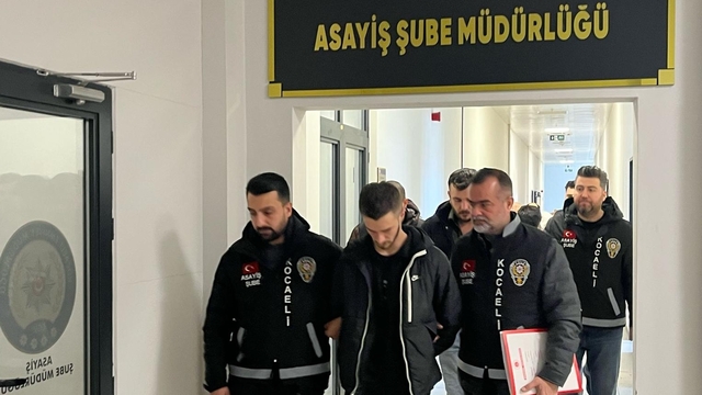 Kocaeli'de 1 kişinin öldüğü bıçaklı kavgaya ilişkin 1 zanlı tutuklandı