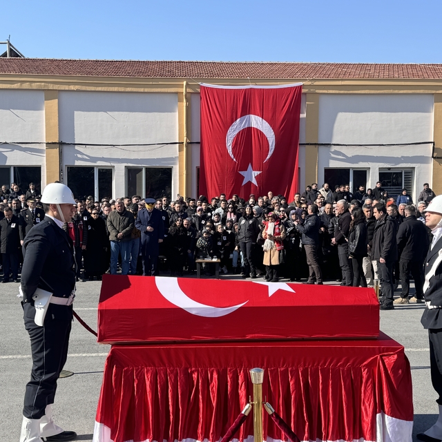 Kayseri'de operasyonda geçirdiği kalp krizi sonucu şehit olan polis memuru...