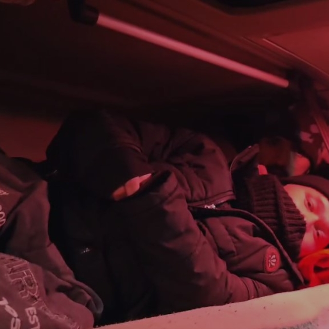 Van'da 8 kaçak göçmen yakalandı