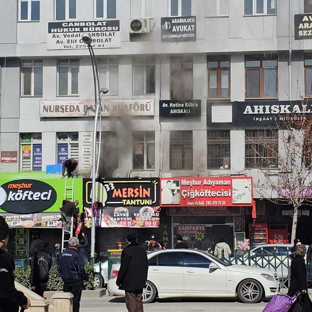 Çorum'da iş yeri yangını