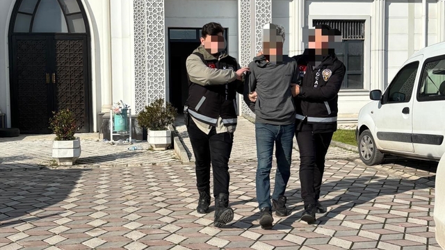 Eski ortağını tüfekle vurup, başında beklemişti; tutuklandı