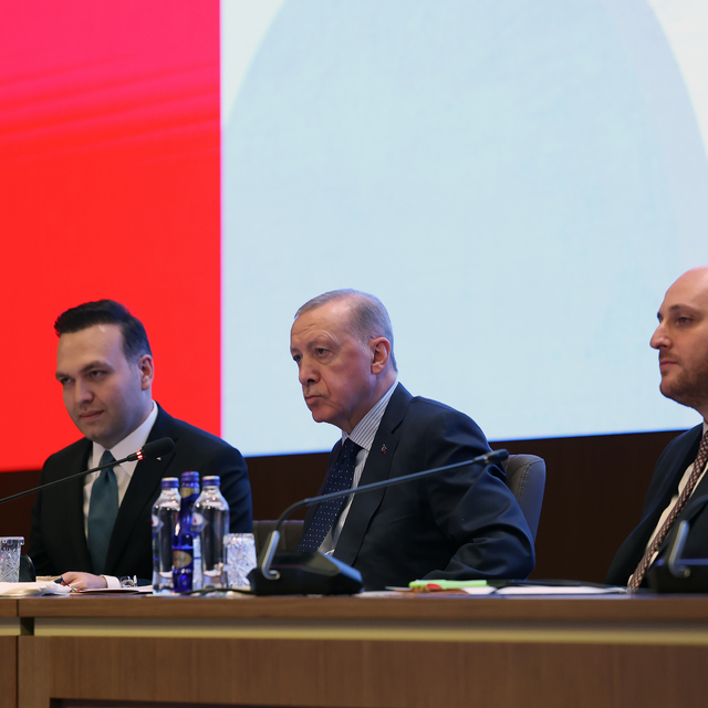 Cumhurbaşkanı Erdoğan, AK Parti Kadın ve Gençlik Kolları MKYK toplantıların...