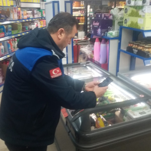 Bilecik'te marketlere yönelik fahiş fiyat ve etiket denetimi yapıldı