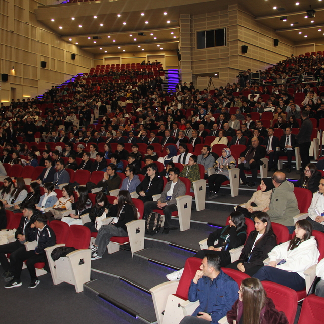 "TOFA Gelecek İçin Konuş Teknoloji Zirvesi" Kayseri'de başladı