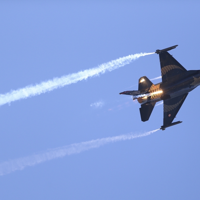 SOLOTÜRK'ten Fethiye'de prova uçuşu