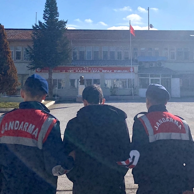 Eskişehir'de firari cinayet hükümlüsü yakalandı