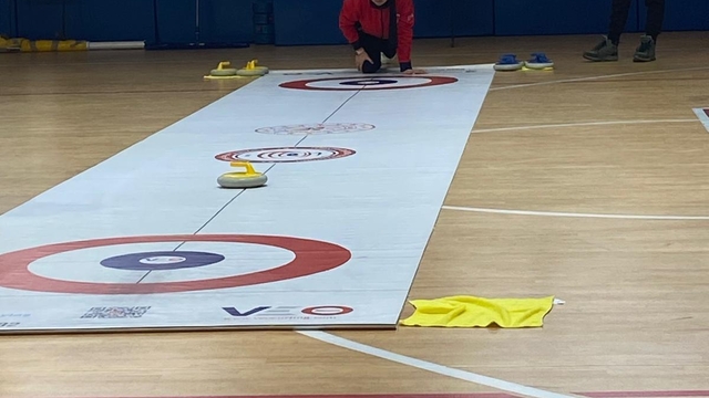 Floor Curling'de Başçiftlik Ortaokulu il birincisi oldu