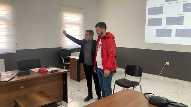 Adıyaman Valiliği personeline ilk yardım eğitimi verildi
