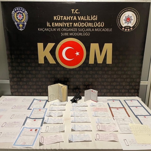 Kütahya'da tefecilere operasyon; 4 gözaltı