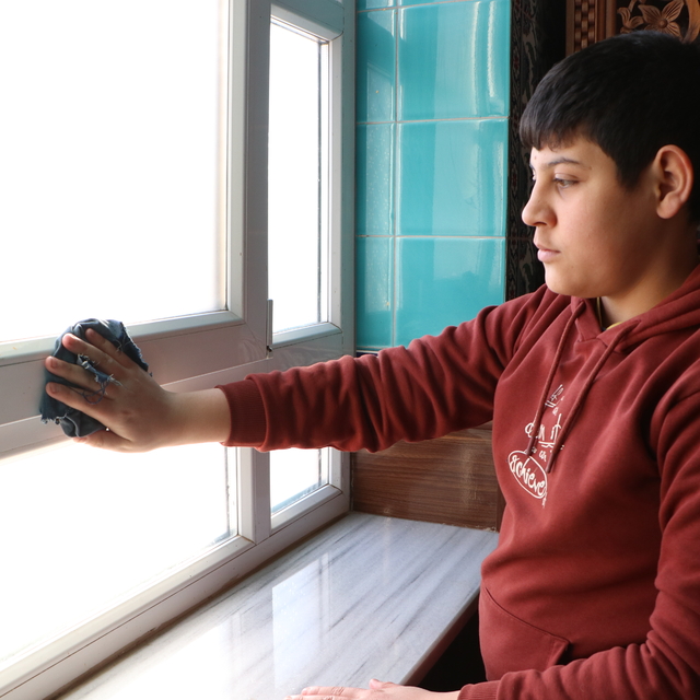 Kilis'te gönüllü gençler camileri temizledi