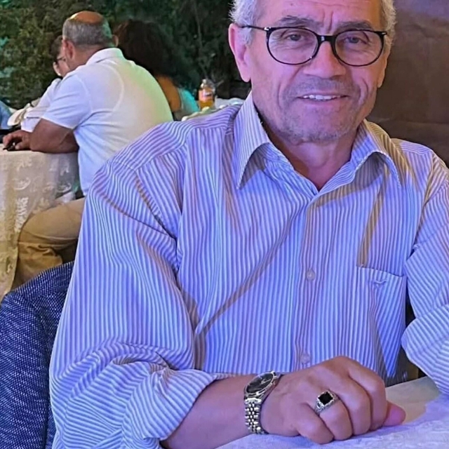 Ağaç budamak için çıktığı duvardan düşüp öldü, kendisinden yardım isteyen k...